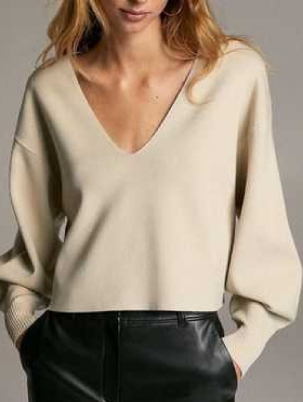Babaton V-Neck Oversized Cream Sweater